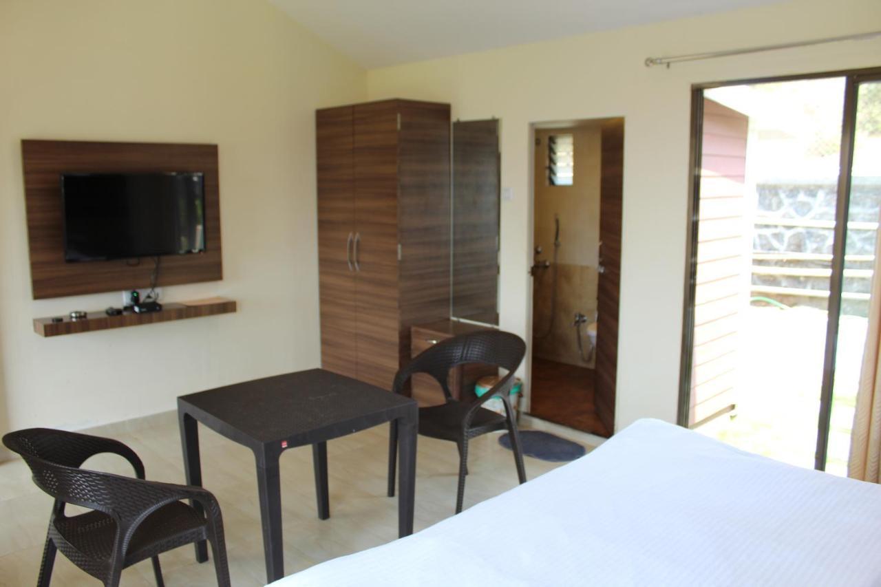 Velvet Resort-near Pawna 3*