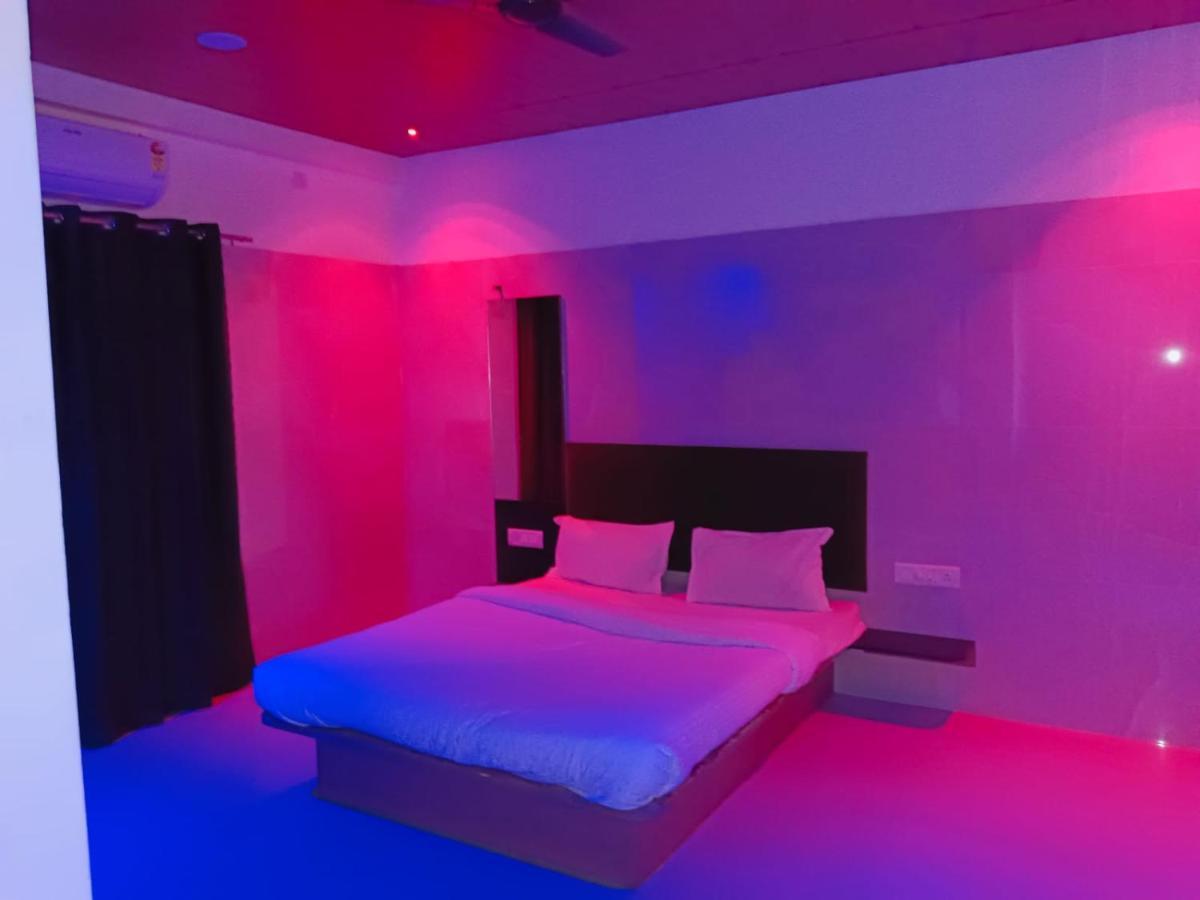 Serenity By Devansh - Near Ekvira Devi Temple Hotel 3*