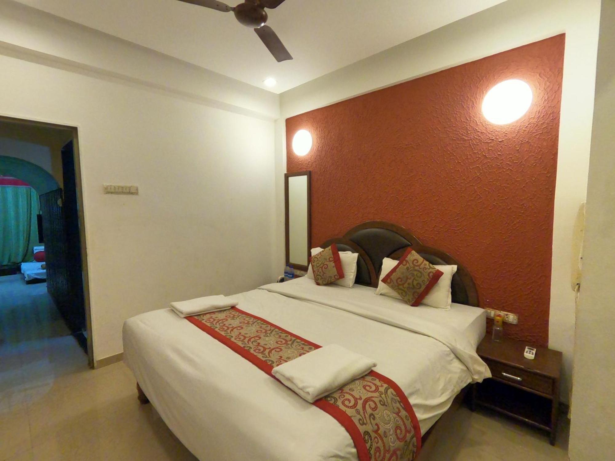 Hill Forest Hotel 2*